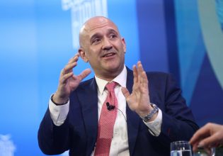 Έντι Ζεμενίδης στο in: Το σενάριο της αμερικανικής πολιτικής ξεπερνά και τα πιο πετυχημένα πολιτικά θρίλερ