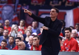 Η ατάκα του Μπαρτζώκα σε φίλαθλο του Ολυμπιακού για Βεζένκοφ και Φουρνιέ (vid)