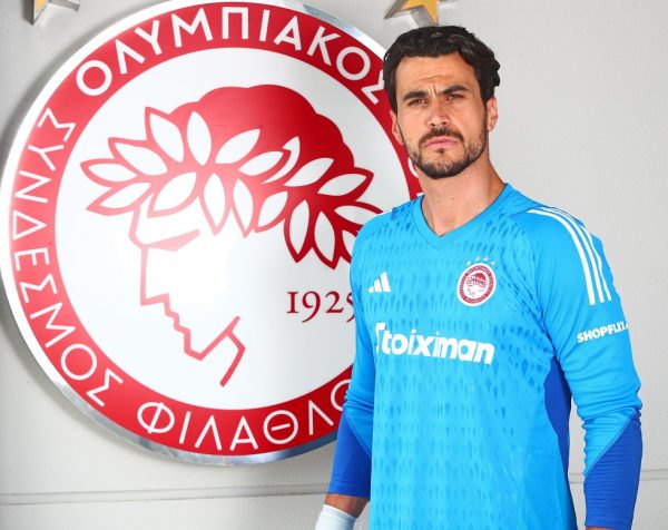 Αναγνωστόπουλος: «Όνειρο ζωής να δουλέψω σε μία ομάδα όπως ο Ολυμπιακός»