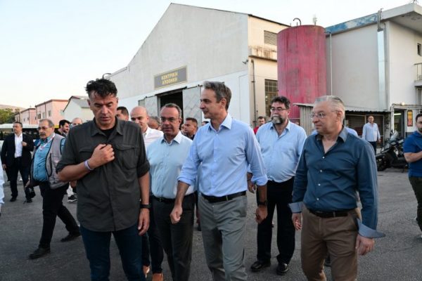 Μητσοτάκης: Θέλουμε να «σπρώξουμε» τους πολίτες προς τα μέσα μαζικής μεταφοράς