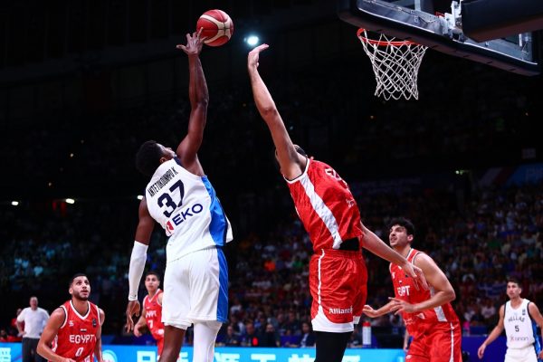 Νοκ – άουτ από το υπόλοιπο Προολυμπιακό τουρνουά ο Κώστας Αντετοκούνμπο