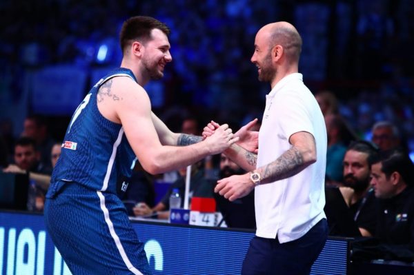 Η αγκαλιά Σπανούλη και Ντόντσιτς