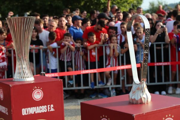 Ολυμπιακός: «Tρέλα» και στα Γιάννενα για τις ευρωκούπες (pics)