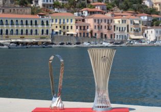 Η θρυλική περιοδεία συνεχίζεται: Χαμός στη Λακωνία για τις ευρωκούπες του Ολυμπιακού (pics, vid)