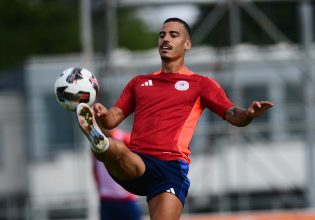 Ολυμπιακός: Οι εντυπωσιακές ενέργειες των «μικρών» και τα… χορευτικά του Τσικίνιο στην Ολλανδία (vid)