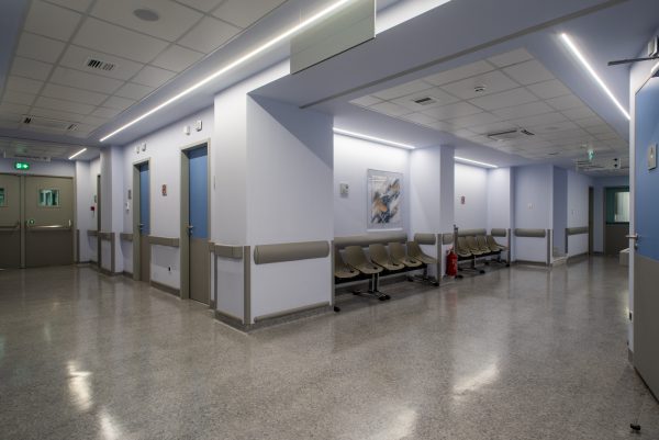 Ανεφάρμοστες οι ρυθμίσεις για τις ελλείψεις γιατρών στο ΕΣΥ