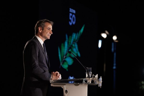 Μήνυμα Μητσοτάκη στην Τουρκία από την Κύπρο: «Το ότι συνομιλούμε δεν σημαίνει πως υποχωρούμε»