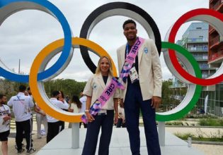 «Να έχεις τον σταρ και να τον ντύνεις έτσι»: Ο Κωστέτσος τα έβαλε με τις Ολυμπιακές στολές της Ελλάδας