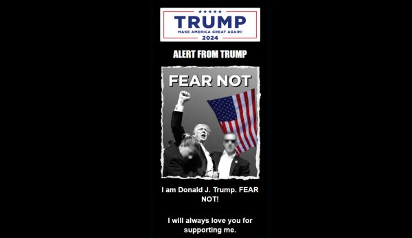 Ντόναλντ Τραμπ: Ανάρτησε στον ιστότοπό του τη φωτογραφία με τη σφιγμένη γροθιά και τα αίματα ζητώντας χρήματα