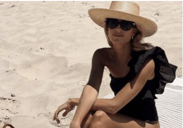 5+1 λάδια σώματος με shimmer και υπέροχο άρωμα για να προσθέσετε στη βαλίτσα διακοπών