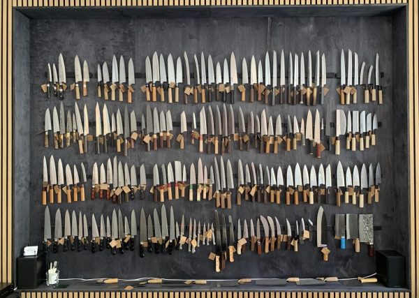 Θα ξοδεύατε 4.700 ευρώ για να αγοράσετε ένα κουζινομάχαιρο;