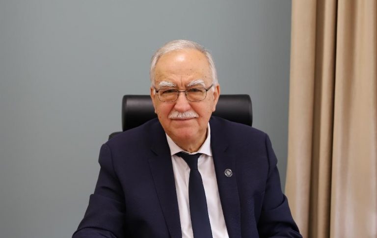 Πρόεδρος Ένωσης Δήμων Δ. Ελλάδας στο in: Ζητούνται άμεσα λύσεις