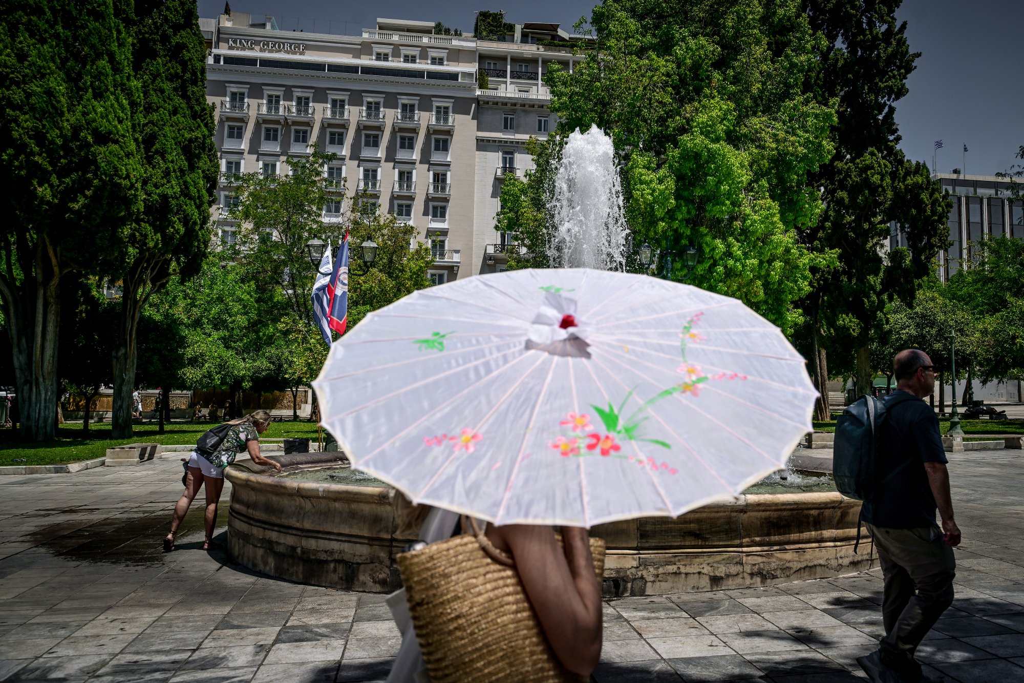 Καιρός: Ζέστη και ισχυροί βοριάδες στο Αιγαίο