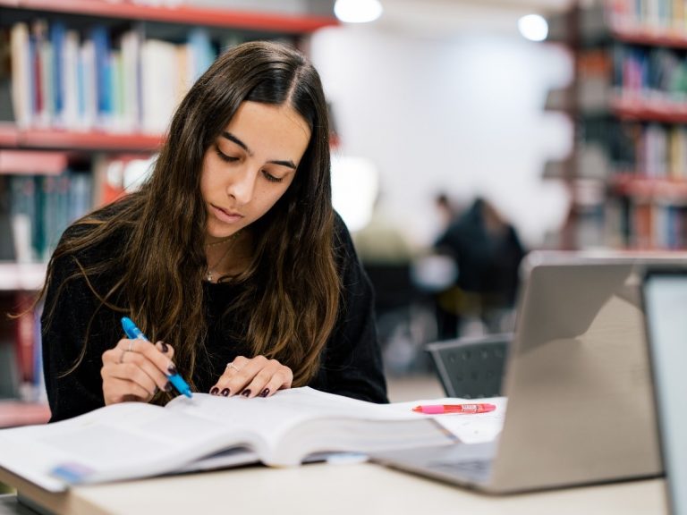 Εξ αποστάσεως εκπαίδευση: Το ευέλικτο μέλλον στις σπουδές είναι ήδη εδώ