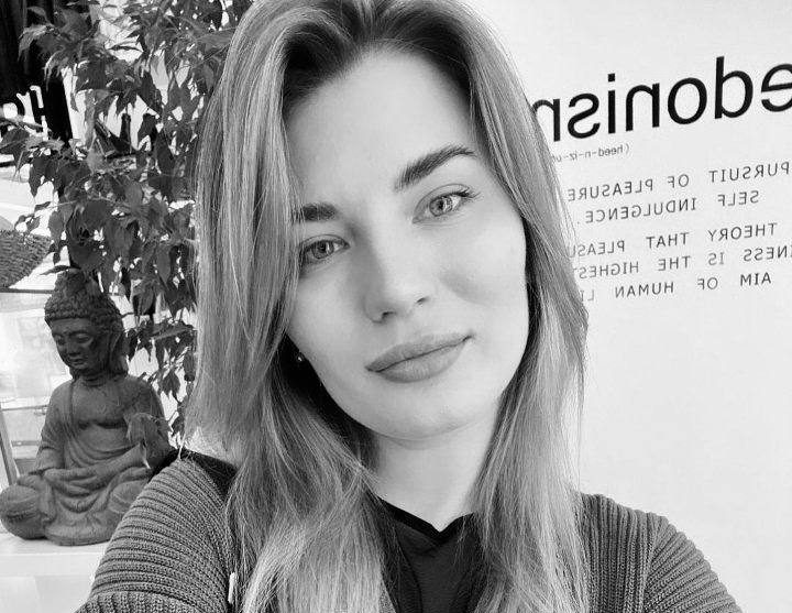 Ουκρανία: Θρήνος για 30χρονη γιατρό που σκοτώθηκε σε πυραυλική επίθεση – Εργαζόταν σε νοσοκομείο παίδων