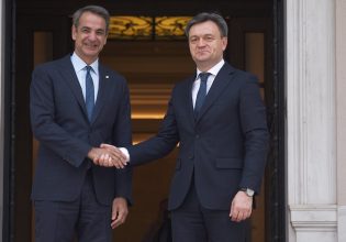 Μητσοτάκης σε πρωθυπουργό της Μολδαβίας: Πάντα να υπολογίζετε στην υποστήριξη της Ελλάδας