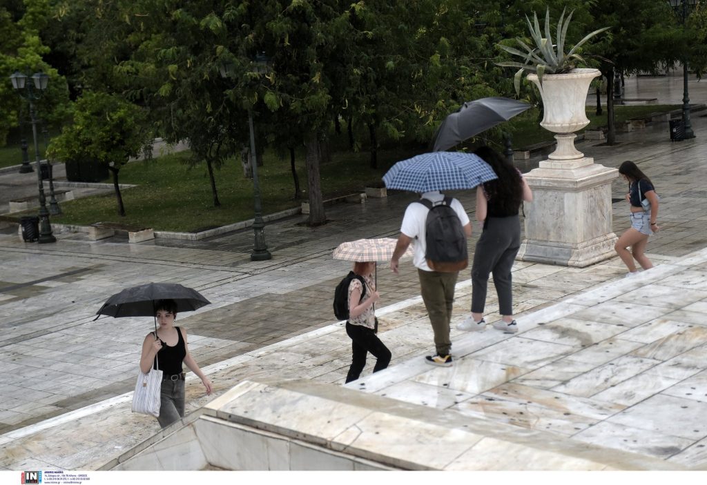 Καιρός: Σε ποιες περιοχές αναμένονται βροχές και καταιγίδες