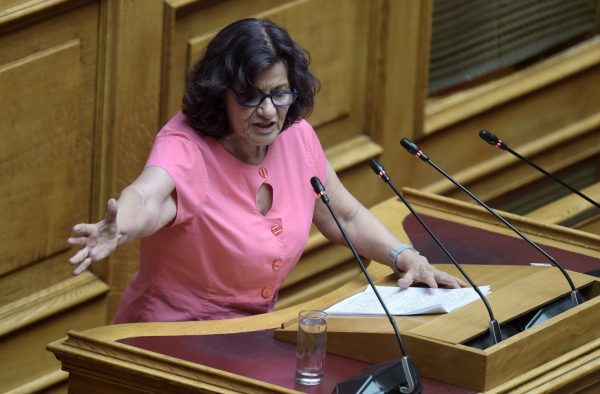 Φωτίου για το «άει στο διάολο» στη Βουλή: Ήταν έκφραση αγανάκτησης, δεν αναφερόμουν στην Κεφαλογιάννη