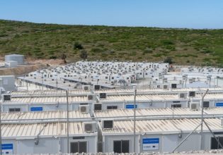 Διεθνής Αμνηστία: Παράνομη κράτηση και ακατάλληλες συνθήκες στη δομή μεταναστών Σάμου