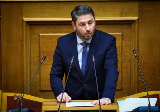 Ανδρουλάκης: Ανάγκη για μια νέα μεταπολίτευση, μια νέα αλλαγή, που θα ανοίξει νέα σελίδα στον τόπο