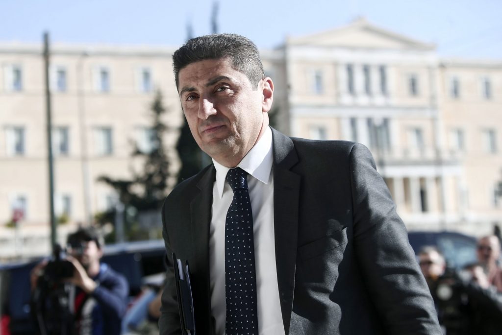 Πληθαίνουν τα στοιχεία κατά του Αυγενάκη – Νέα βίντεο εξετάζουν οι Αρχές