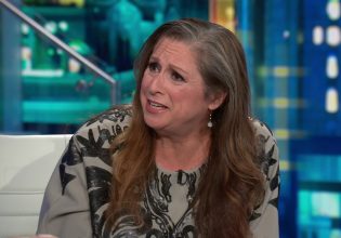 ΗΠΑ: Η δυναστεία Ντίσνεϊ αναστέλλει τις δωρεές μέχρι να αποσύρει ο Μπάιντεν την υποψηφιότητά του