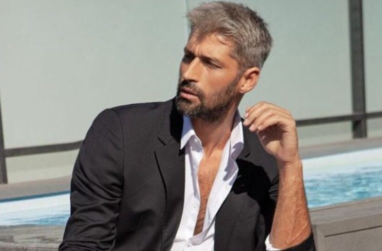 Αλέξης Παππάς: Συνεχίζει τις διακοπές του στη Μύκονο μετά το χωρισμό