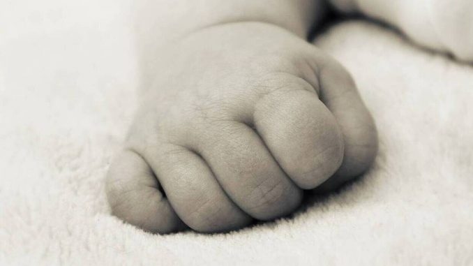 Τραγωδία στη Λαμία: Κατέληξε βρέφος 2,5 μηνών στα επείγοντα του νοσοκομείου