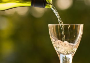 Βαλτική Θάλασσα: Γεμάτο με κιβώτια σαμπάνιας το αμπάρι πλοίου σε ναυάγιο που χρονολογείται από τον 19ο αιώνα