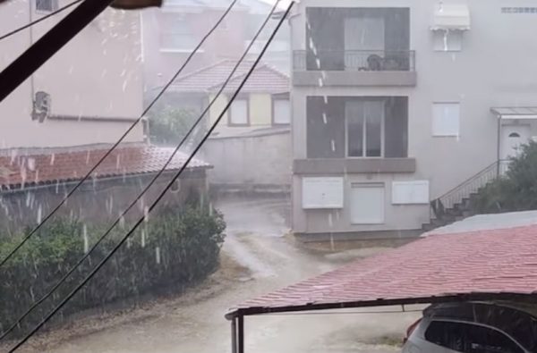 Καιρός – Καύσωνας: «Βουτιά» 13°C έκανε η θερμοκρασία στην Ήπειρο, ενώ η χώρα «έβρασε» στους 41°C