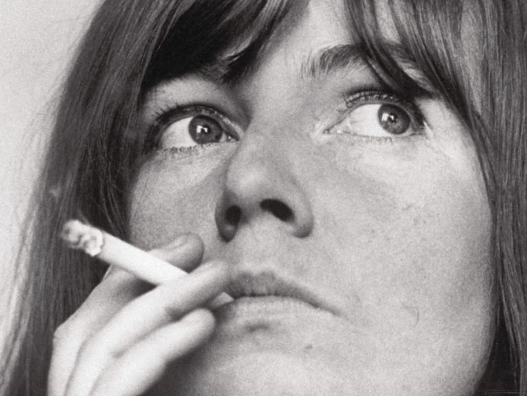 Η Έντνα Ο’Μπράιαν εξερευνούσε τις σκοτεινές ζωές των τραγικών γυναικών της