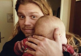 Ο άνθρωπος με τα 1000 παιδιά – Πώς ένας δωρητής σπέρματος εξαπάτησε γονείς σε όλο τον κόσμο