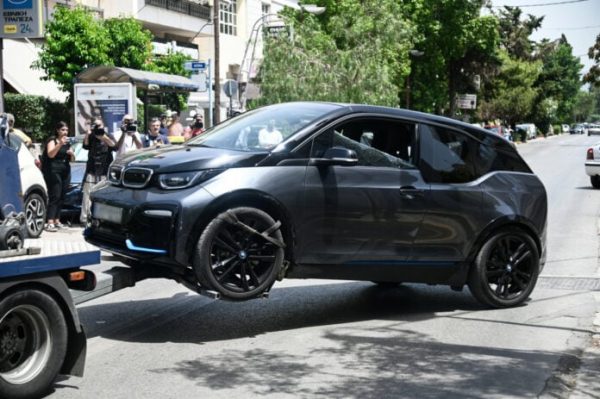 Ψυχικό: «Ας ψάξουν και σε άλλα νησιά» – Τι λέει ο δικηγόρος που γνωρίζει πρόσωπα και καταστάσεις για τον 54χρονο