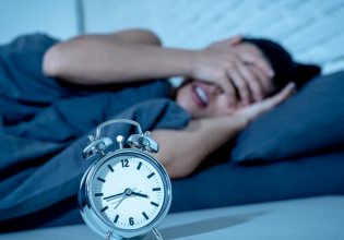 Εφιάλτες: Για ποια πάθηση μπορεί να μας προειδοποιούν τα άσχημα όνειρα;