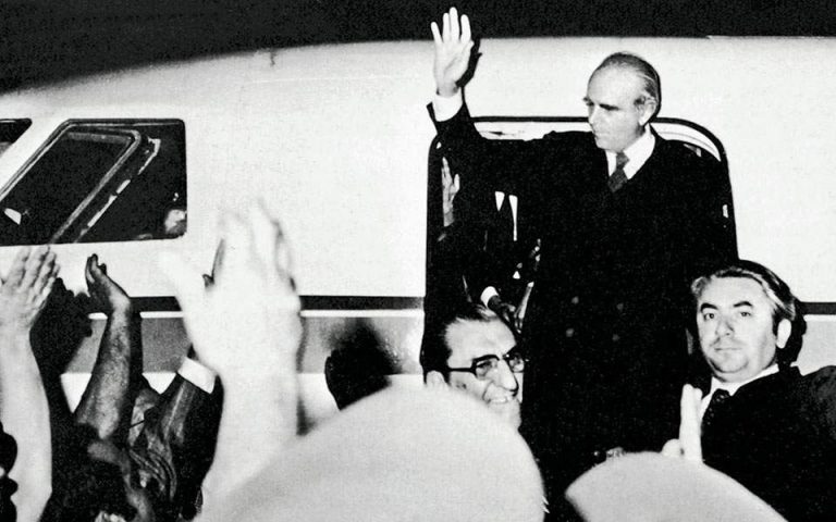 23 προς 24 Ιουλίου 1974: Μείζων ώρα του Νεώτερου Ελληνισμού