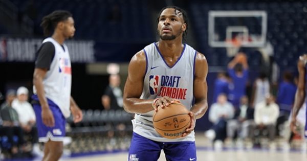 Τι είπε ο γιος του ΛεΜπρόν στις πρώτες του δηλώσεις ως παίκτης των Λέικερς