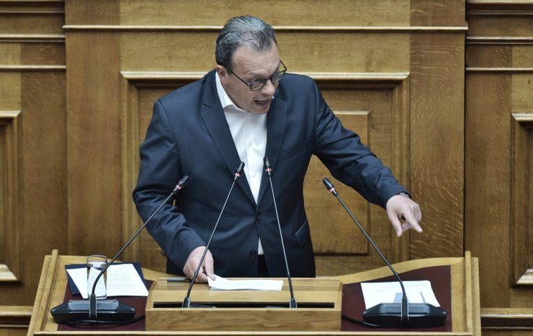 Φάμελλος: Παραδέχεται την ευθύνη για την αισχροκέρδεια στο ρεύμα η κυβέρνηση Μητσοτάκη