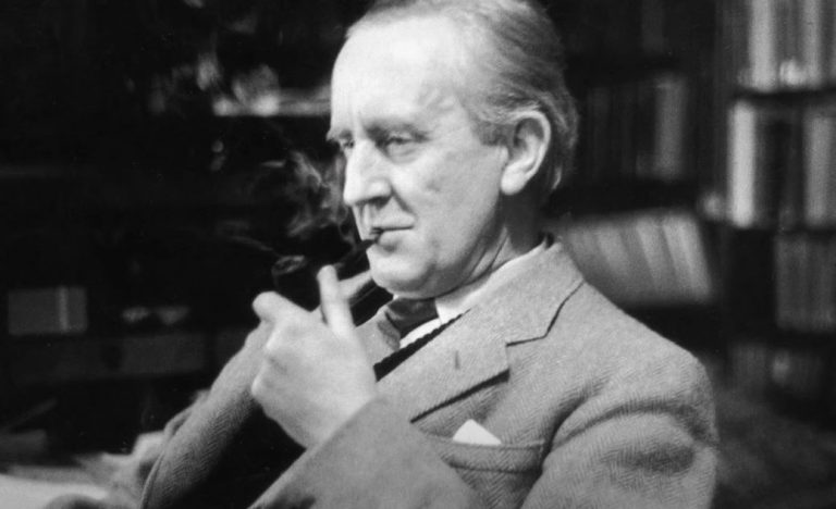 «Οι ανθρώπινες ιστορίες αφορούν πάντα ένα πράγμα, τον θάνατο» – Πώς γράφτηκε Ο Άρχοντας των Δαχτυλιδιών