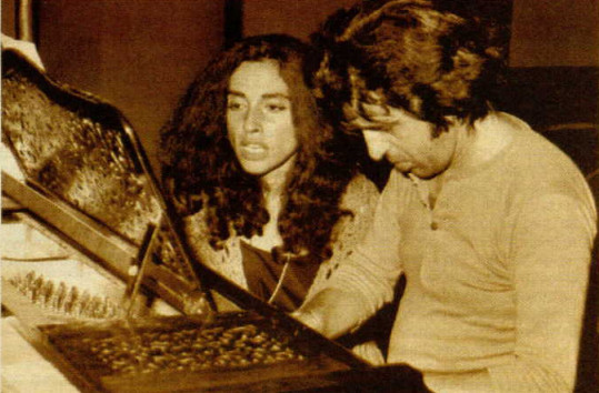 Φλέρυ Νταντωνάκη: Ένας άγγελος που τυχαία έπεσε σ’ αυτή τη διάσταση