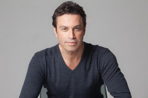 Μάριος Φραγκούλης: Πέθανε η μητέρα του – Το αποχαιρετιστήριο μήνυμά του