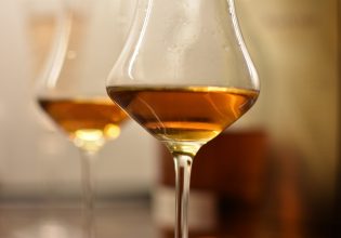 Κίνα: Λαμβάνει μέτρα κατά των εισαγωγών μπράντι