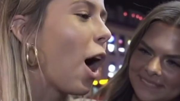 Το κορίτσι του «Hawk Tuah» δέχεται αηδιαστικές προτάσεις από όταν έγινε viral