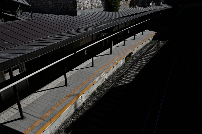 Προσωρινή διακοπή δρομολογίων στον ΗΣΑΠ