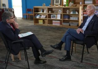 ΗΠΑ: Στο «άσχημο κρυολόγημα» οφειλόταν η «κακή βραδιά» της τηλεμαχίας, επιμένει ο Μπάιντεν