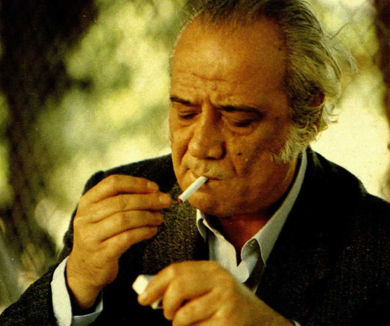 Νίκος Καρούζος: Ναι στο μοιρολόι, όχι στο κλαψούρισμα