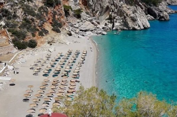 Διακοπές: Ποιο ελληνικό νησί βρίσκεται ανάμεσα στους 24 πιο υποτιμημένους ταξιδιωτικούς προορισμούς;