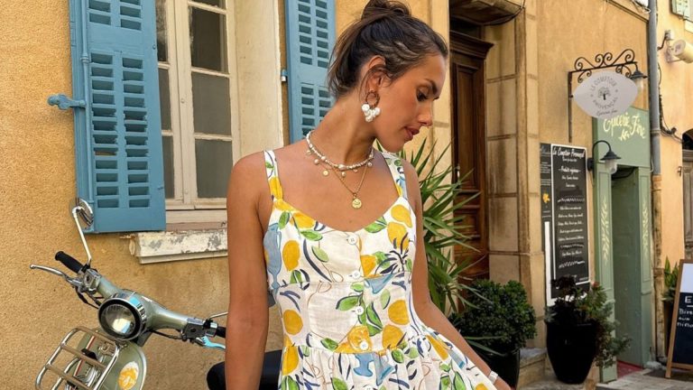 Fruit trend: Τα ρούχα και τα αξεσουάρ αντλούν έμπνευση από τα πιο δροσερά και καλοκαιρινά φρούτα