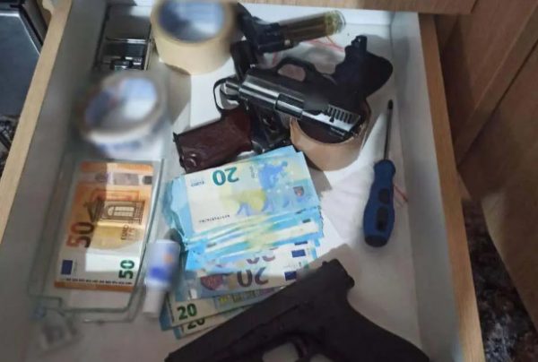 Κύκλωμα εκβιασμών: Πώς δρούσε η εγκληματική οργάνωση που μετείχαν και οπαδοί του Παναθηναϊκού – 17 συλλήψεις