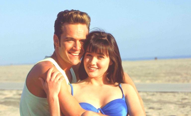 Η ζωή φέρθηκε σκληρά στην Σάνεν Ντόχερτι λίγο μετά τον θάνατο του αγαπημένου της, Λουκ Πέρι