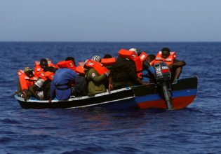 Ναυάγιο: Δεκαπέντε νεκροί, περισσότεροι από 150 αγνοούμενοι μετά την ανατροπή πλοίου